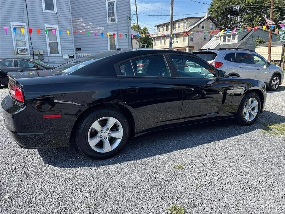 2012 Dodge Charger 7th Gen - Image 4 of 10