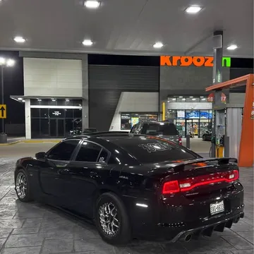 2012 Dodge Charger SRT8
