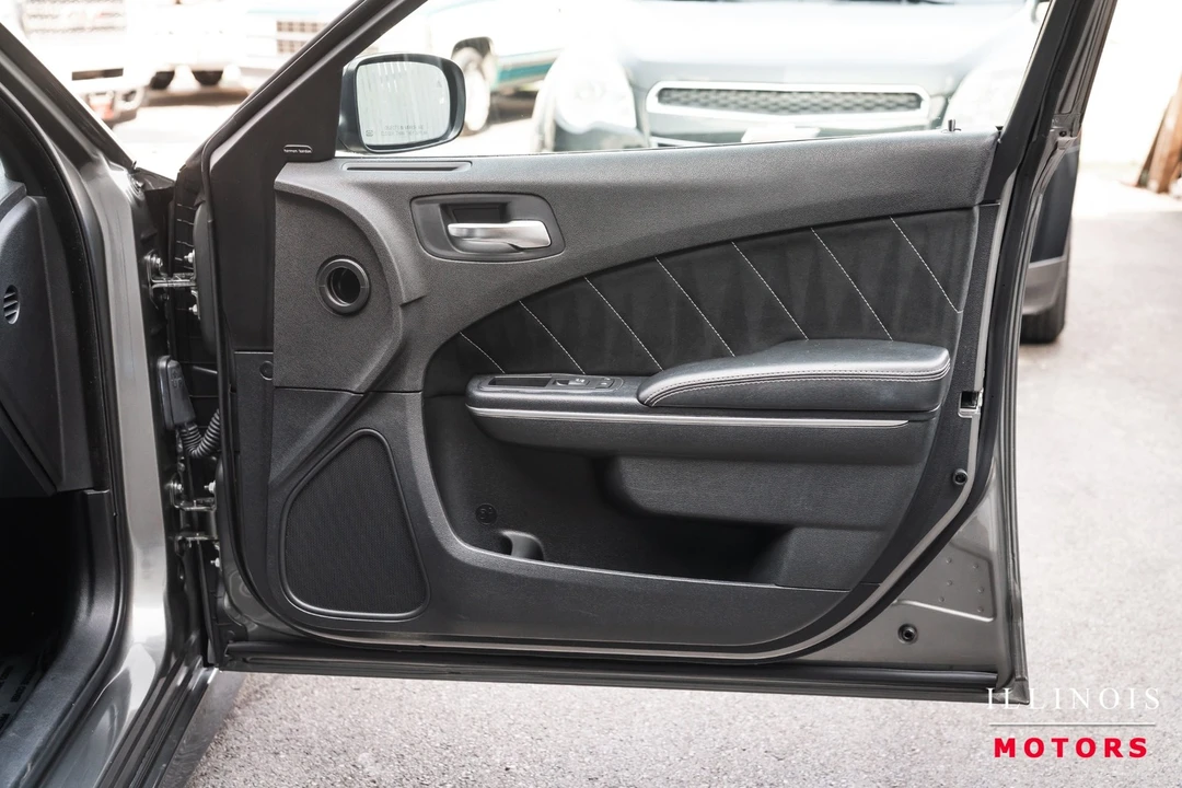 2012 Dodge Charger SRT & 392 7th Gen - Image 28 of 31