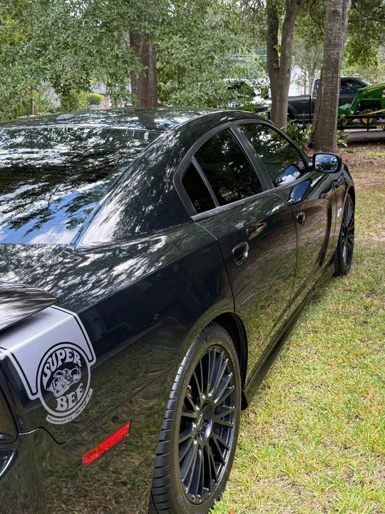 2012 Dodge Charger 7th Gen - Image 2 of 12