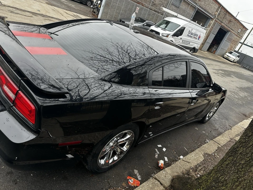 2012 Dodge Charger 7th Gen - Image 4 of 8
