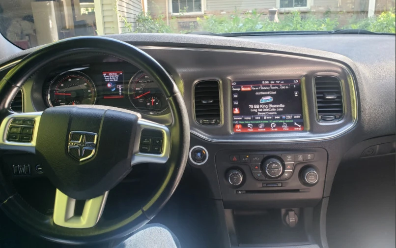 2012 Dodge Charger 7th Gen - Image 2 of 6