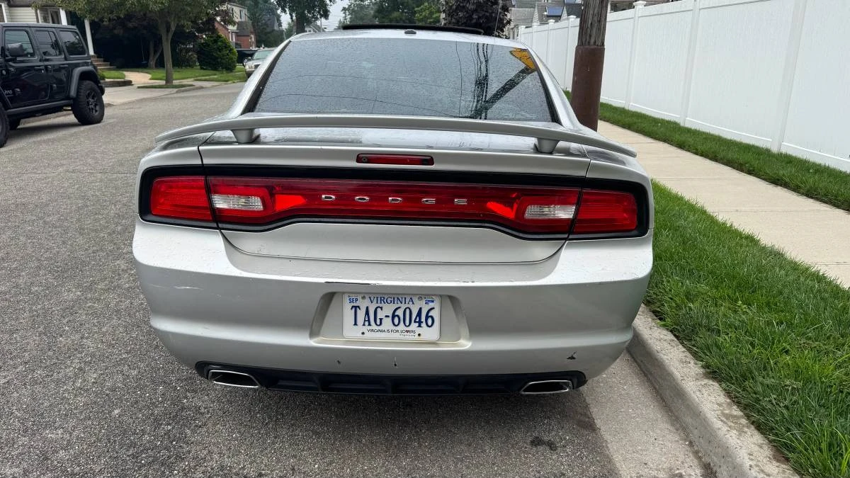 2012 Dodge Charger 7th Gen - Image 6 of 15