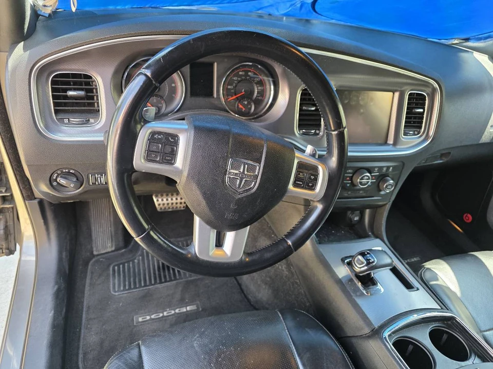 2012 Dodge Charger 7th Gen - Image 8 of 15