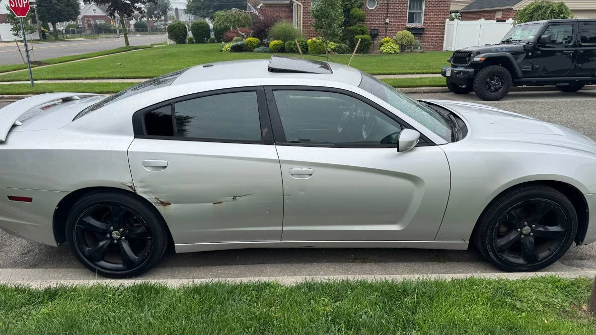 2012 Dodge Charger 7th Gen - Image 4 of 15