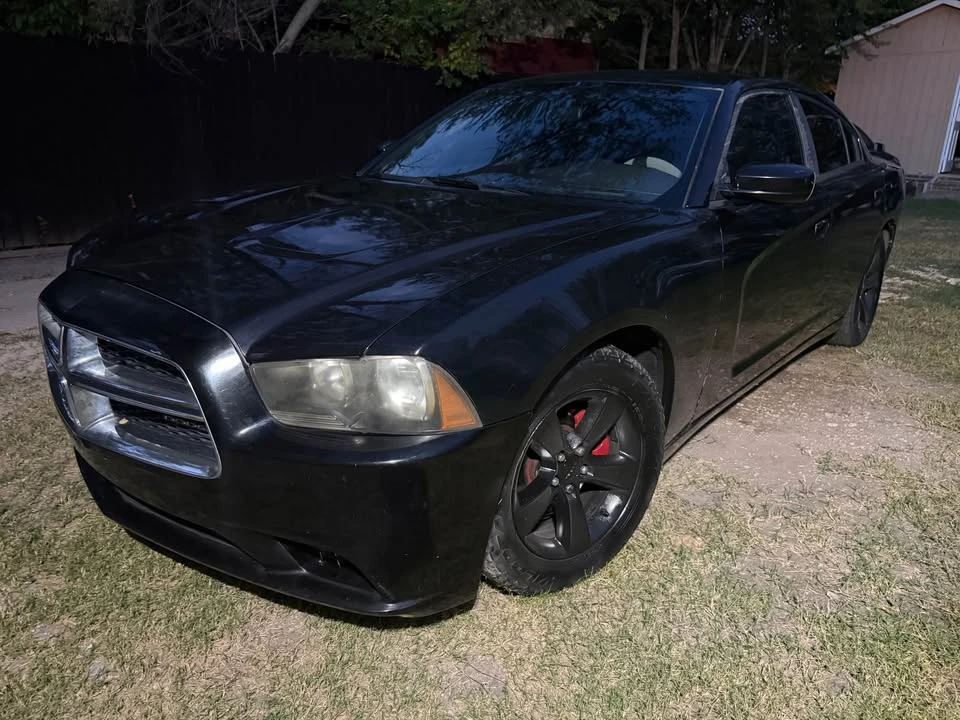 2012 Dodge Charger 7th Gen - Image 4 of 6