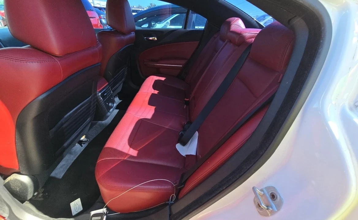 2012 Dodge Charger 6th Gen - Image 8 of 9