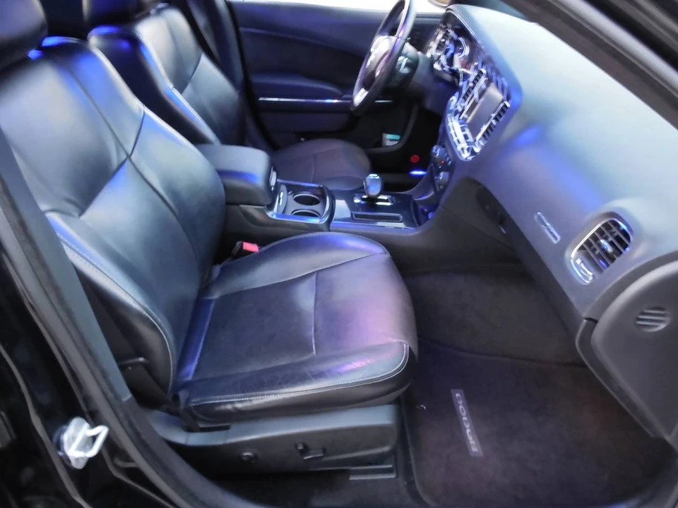 2012 Dodge Charger 7th Gen - Image 7 of 23