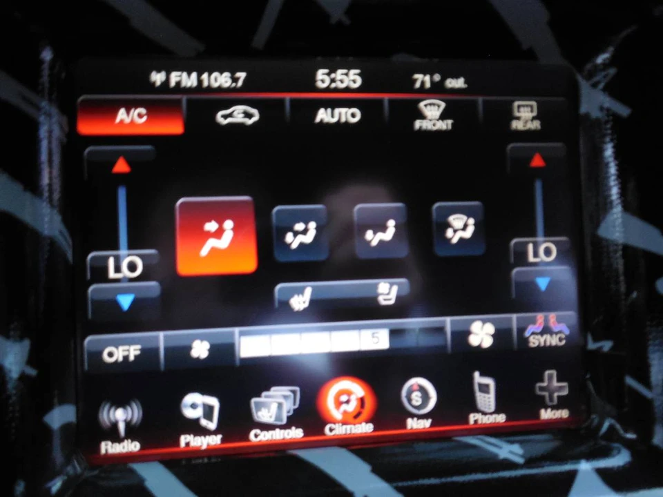 2012 Dodge Charger 7th Gen - Image 18 of 23