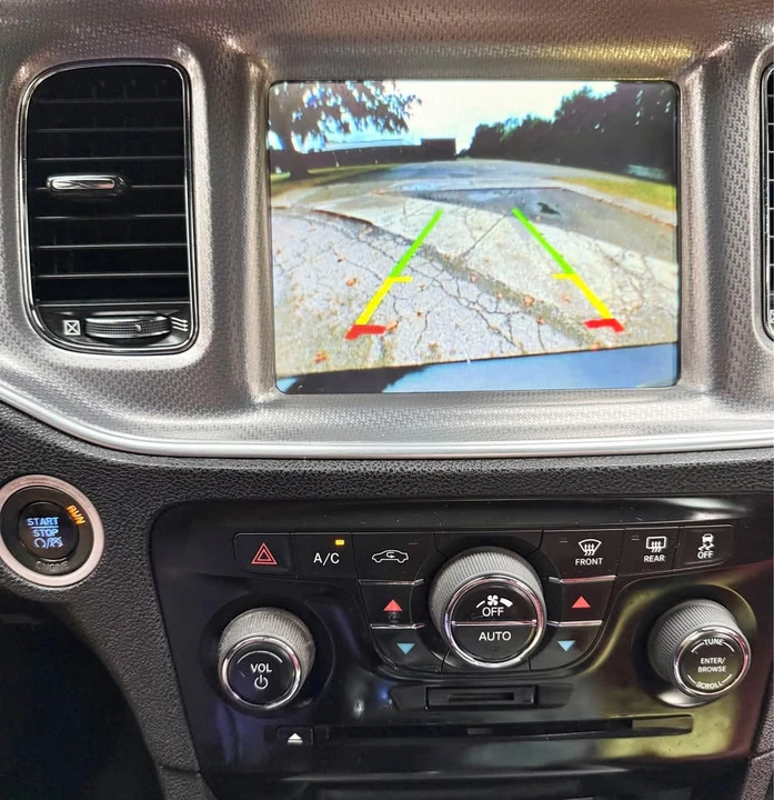 2012 Dodge Charger 7th Gen - Image 18 of 19