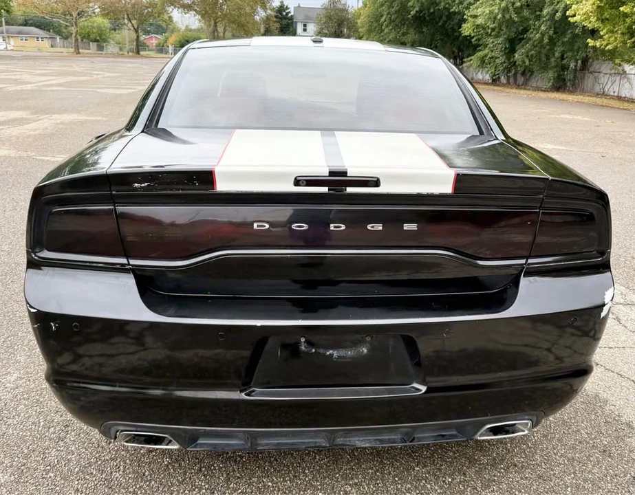 2012 Dodge Charger 7th Gen - Image 6 of 19