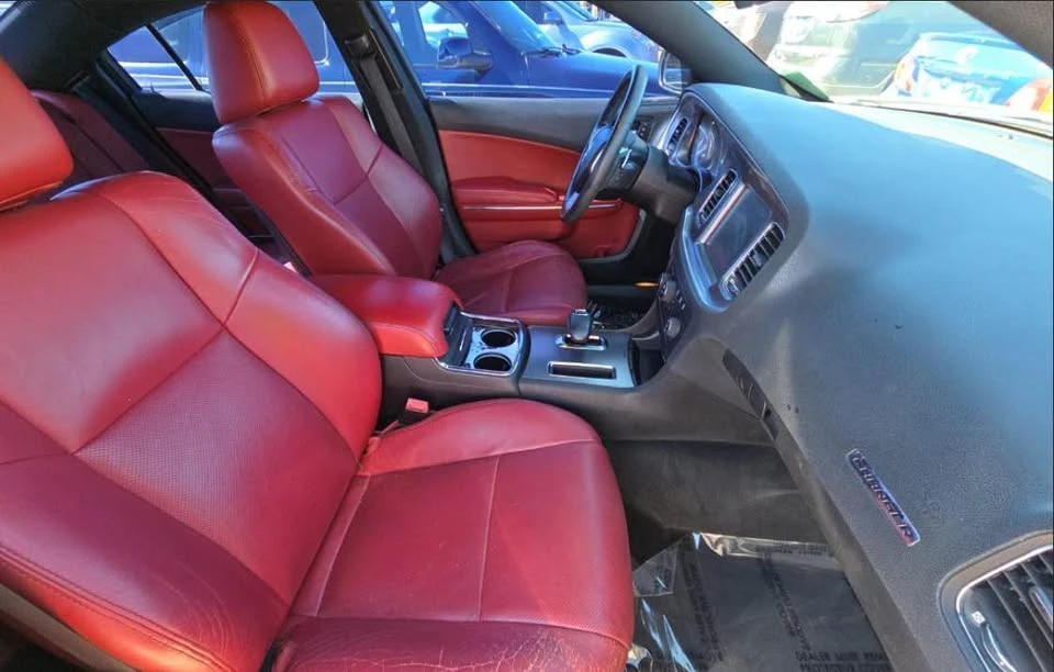 2012 Dodge Charger 7th Gen - Image 2 of 5