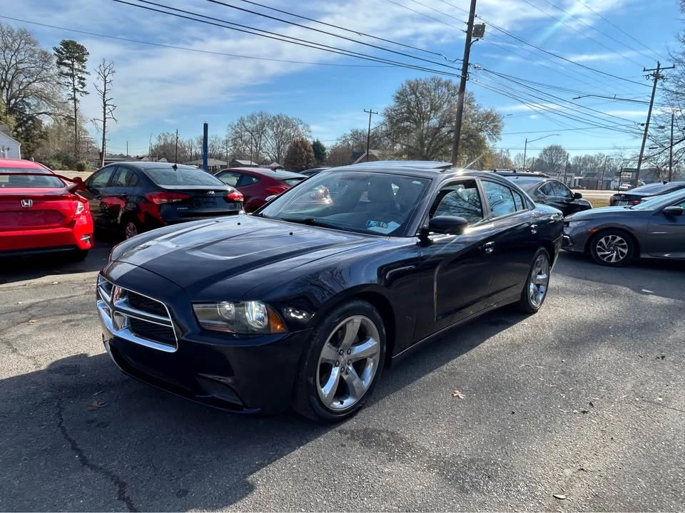 2012 Dodge Charger 7th Gen - Image 2 of 18