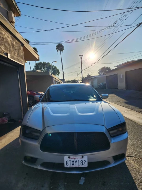 2012 Dodge Charger 7th Gen - Image 2 of 13