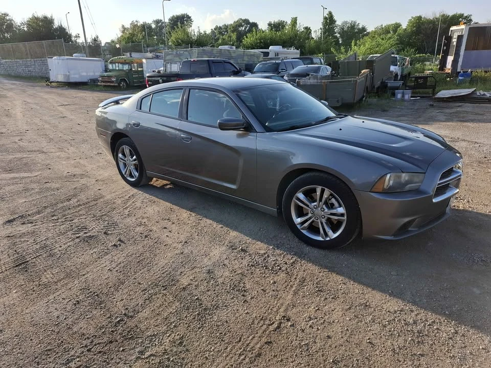 2012 Dodge Charger 7th Gen - Image 3 of 15