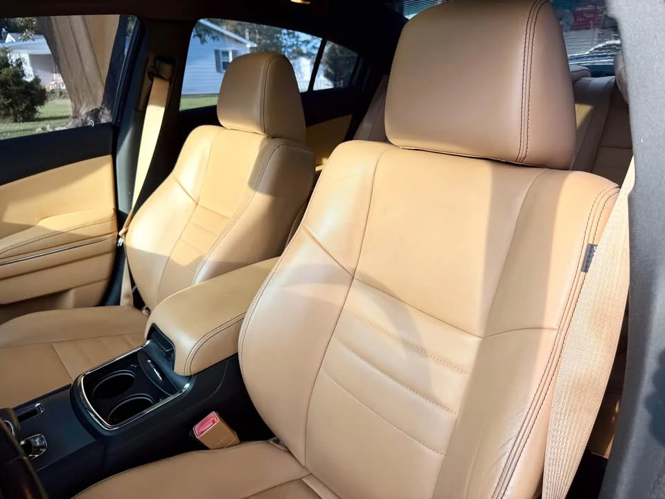 2012 Dodge Charger 7th Gen - Image 5 of 6