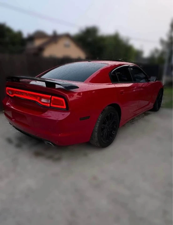 2012 Dodge Charger 7th Gen - Image 3 of 11