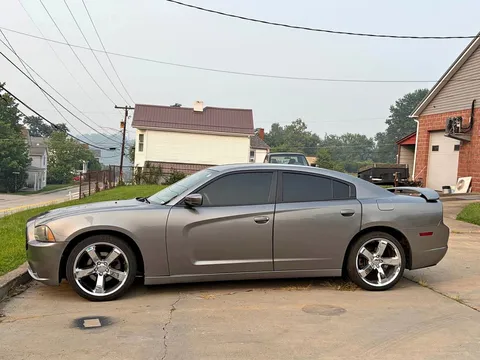 2012 Dodge Charger SXT Plus Sedan 4D