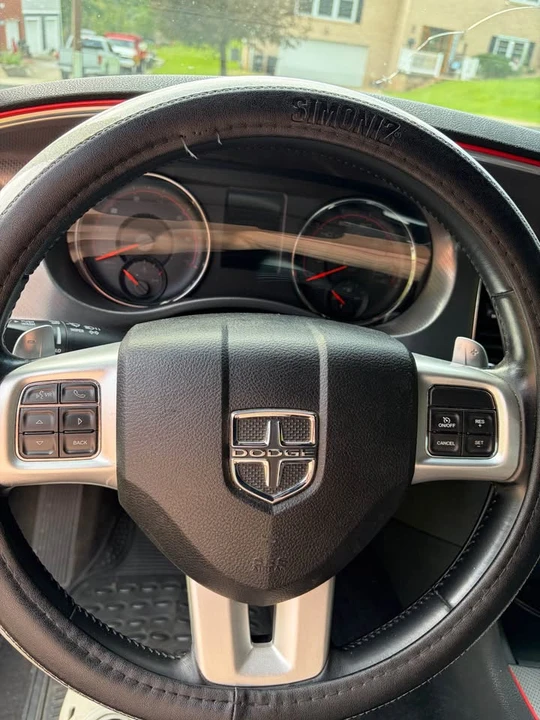 2012 Dodge Charger 7th Gen - Image 10 of 11