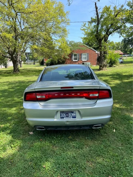 2012 Dodge Charger 7th Gen - Image 5 of 9