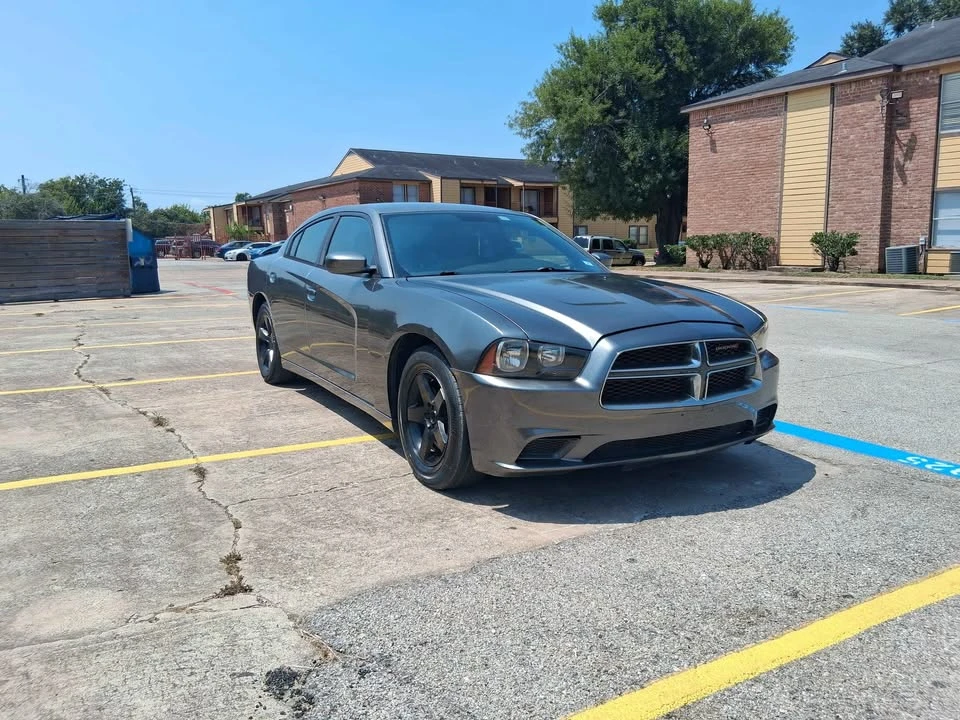 2012 Dodge Charger 7th Gen - Image 3 of 11