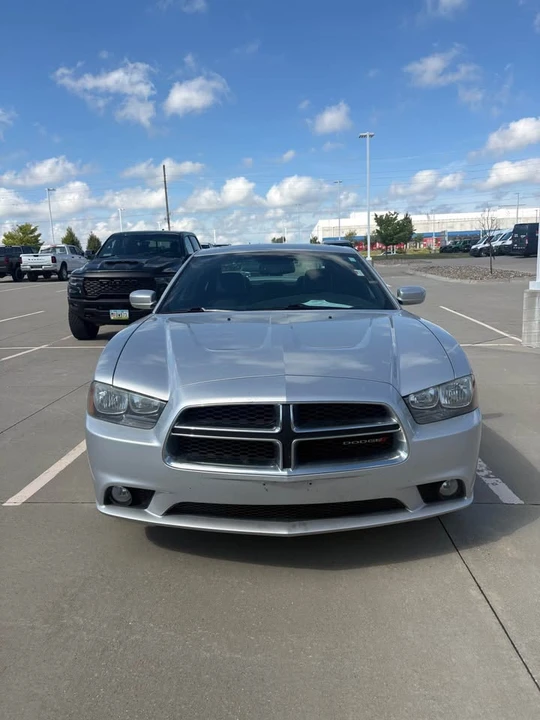 2012 Dodge Charger 7th Gen - Image 2 of 7