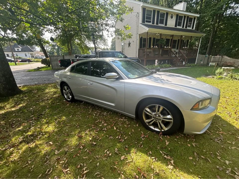 2012 Dodge Charger 7th Gen - Image 4 of 16