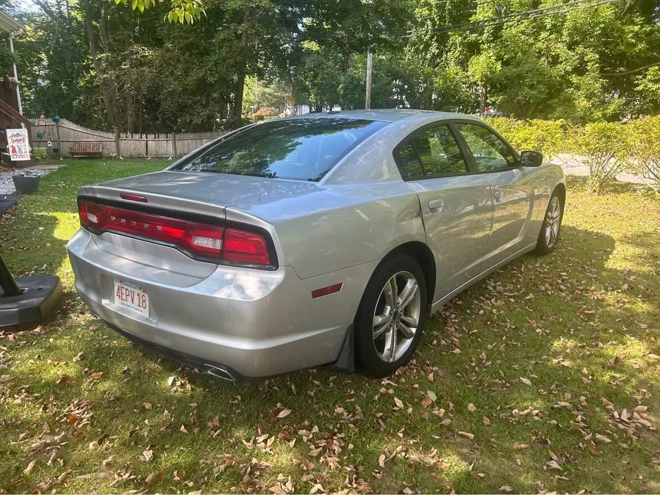2012 Dodge Charger 7th Gen - Image 5 of 16