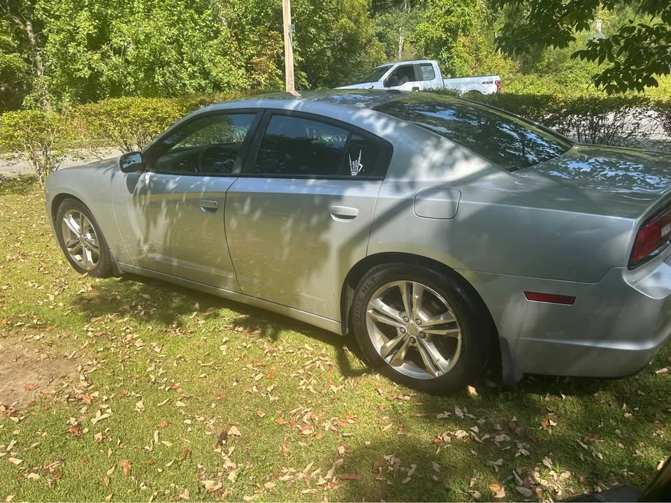 2012 Dodge Charger 7th Gen - Image 7 of 16