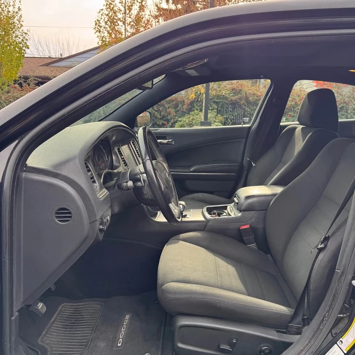 2012 Dodge Charger 7th Gen - Image 10 of 12