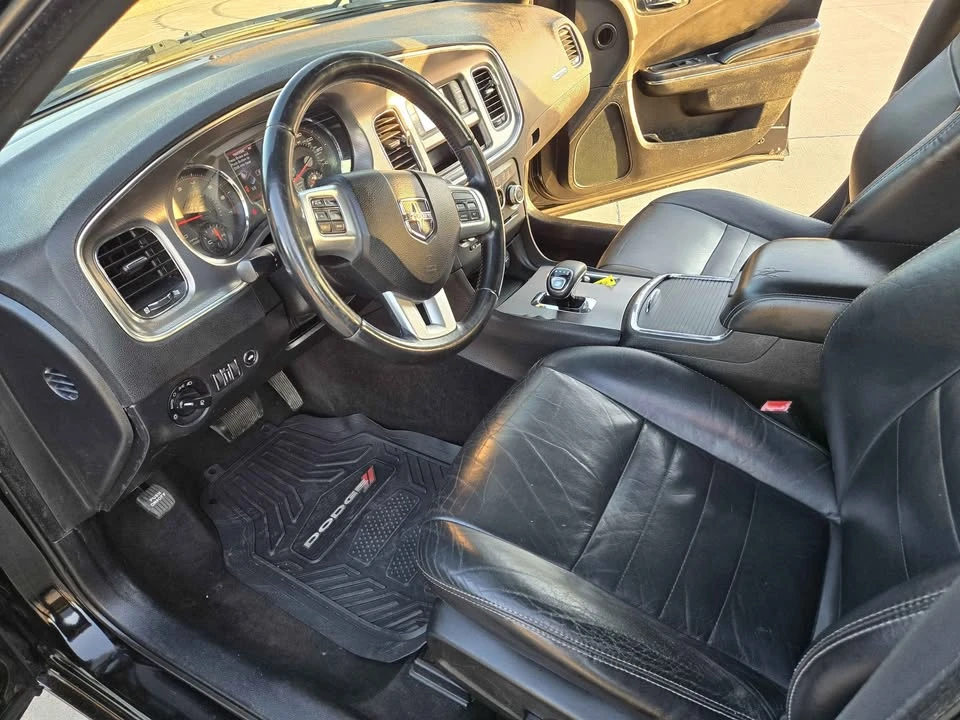 2012 Dodge Charger 7th Gen - Image 11 of 14