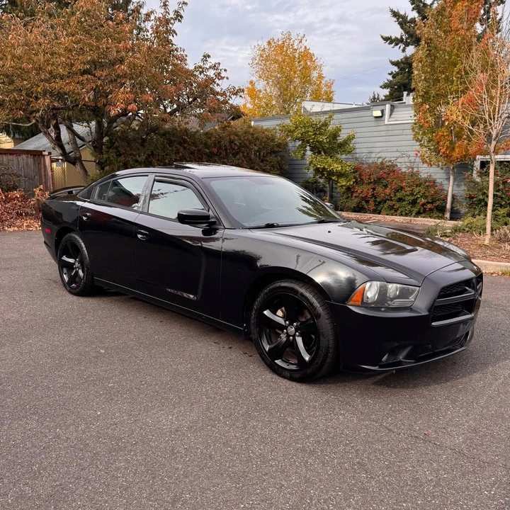2012 Dodge Charger 7th Gen - Image 7 of 12