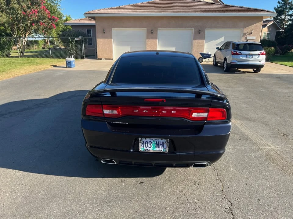 2012 Dodge Charger 7th Gen - Image 5 of 14
