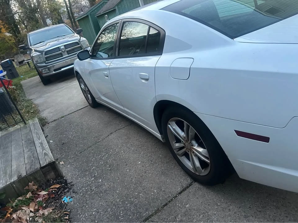 2012 Dodge Charger 7th Gen - Image 2 of 2