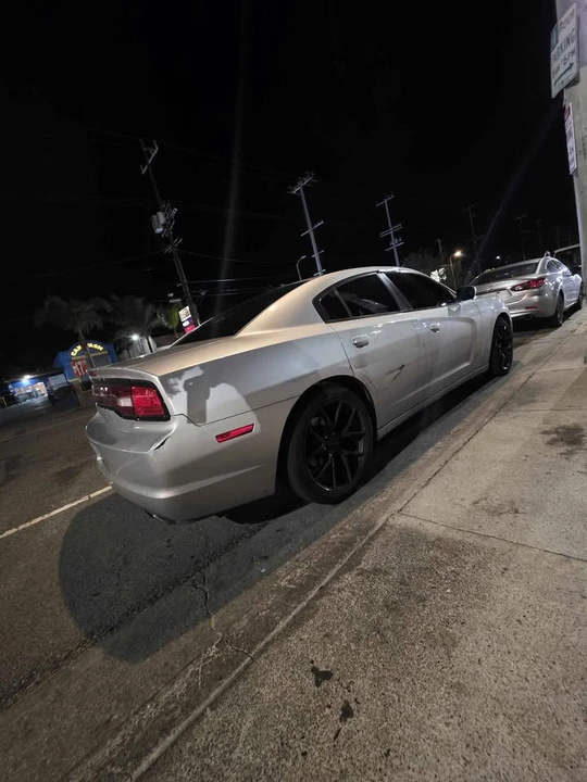 2012 Dodge Charger 7th Gen - Image 5 of 7