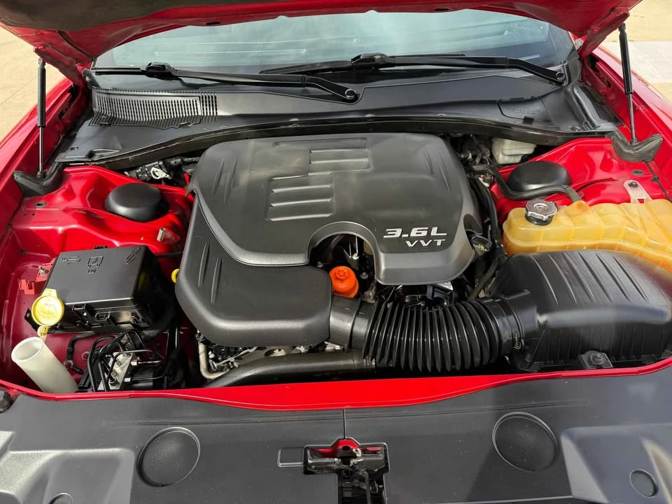 2012 Dodge Charger 7th Gen - Image 18 of 19