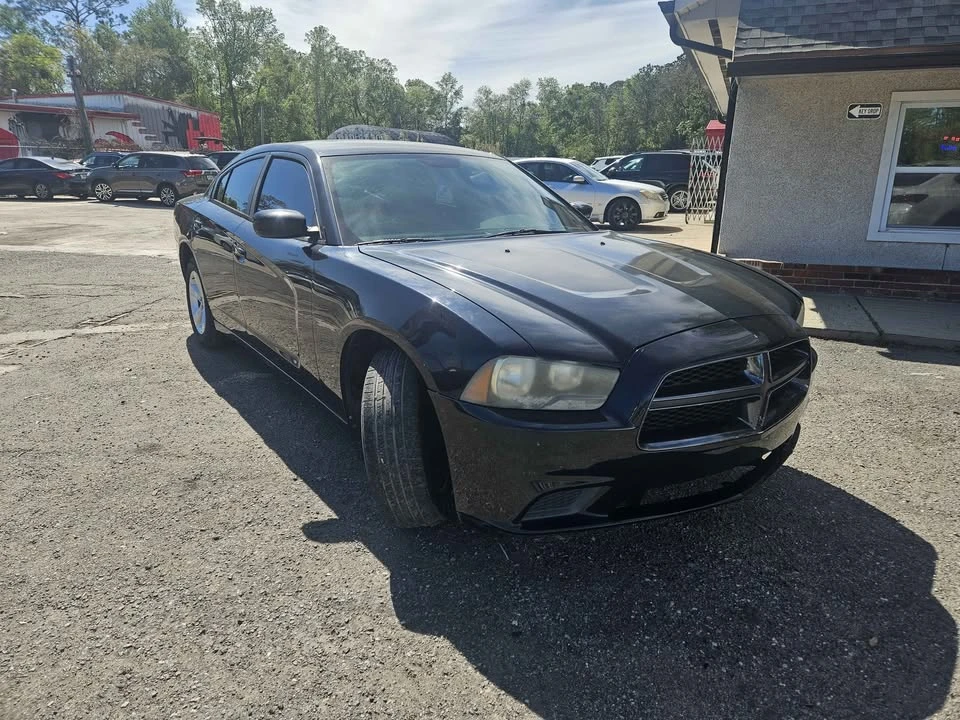 2012 Dodge Charger 7th Gen - Image 2 of 5