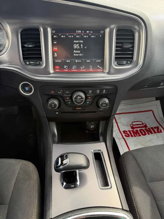 2012 Dodge Charger 7th Gen - Image 16 of 19