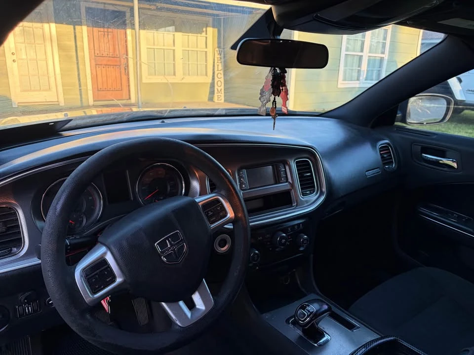 2012 Dodge Charger 7th Gen - Image 7 of 9