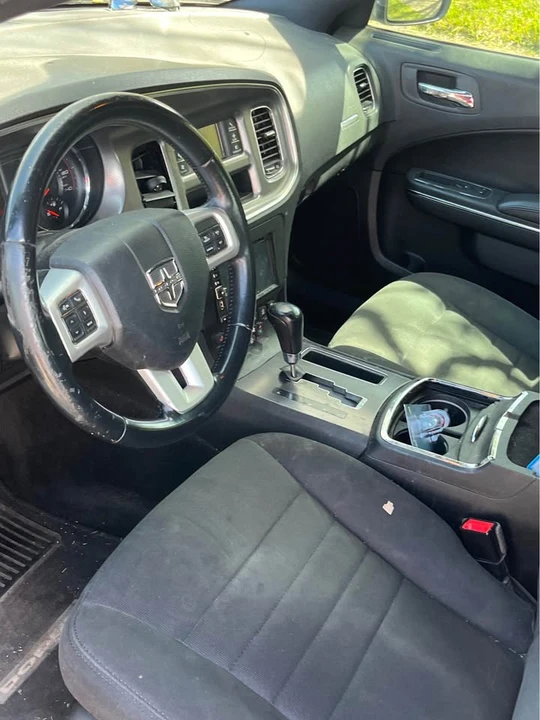 2012 Dodge Charger 7th Gen - Image 2 of 4