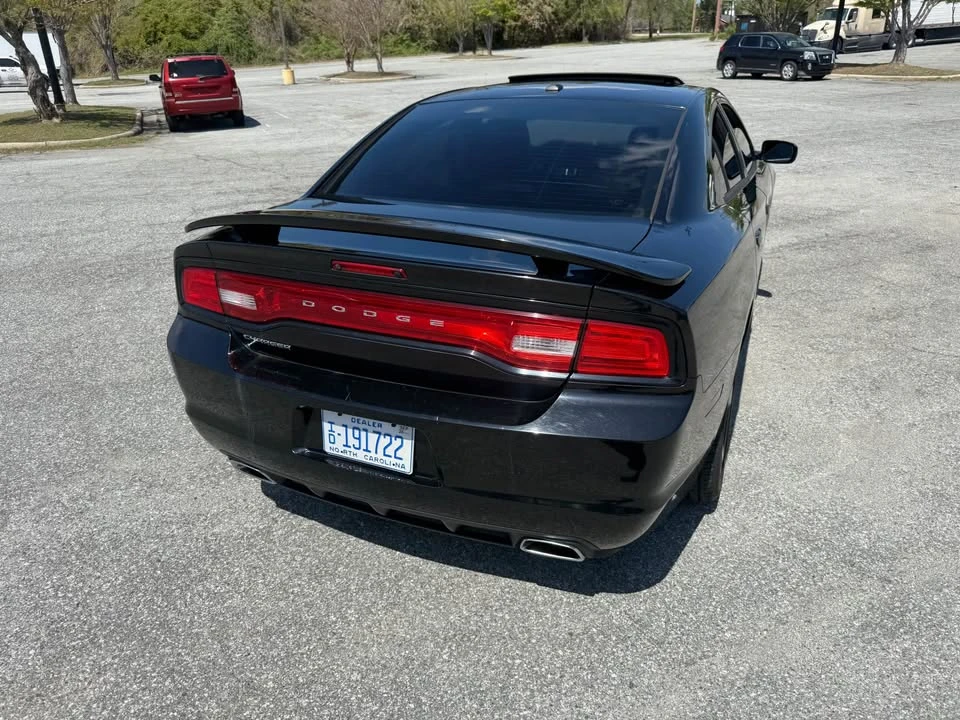 2012 Dodge Charger 7th Gen - Image 7 of 13