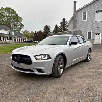 2012 Dodge Charger SXT Sedan