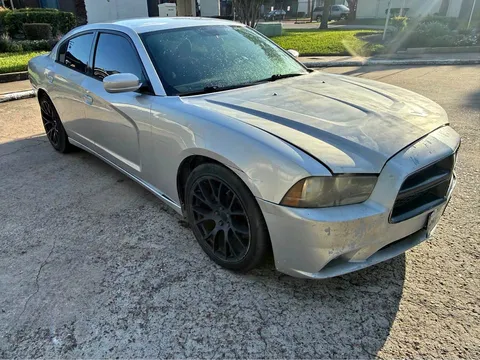 2012 Dodge Charger SXT Sedan 4D