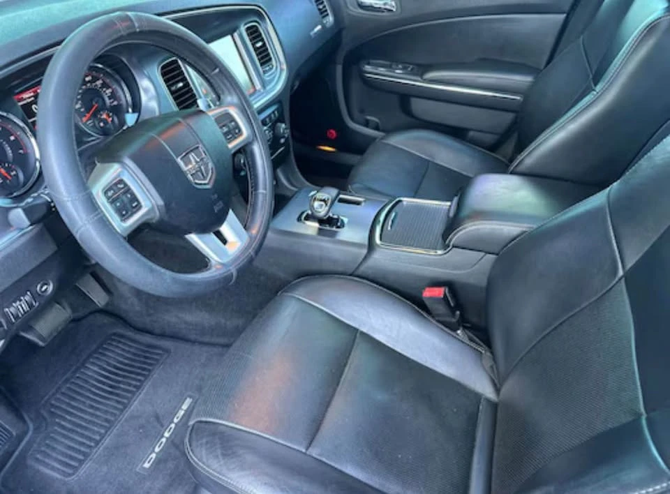 2012 Dodge Charger 7th Gen - Image 4 of 5