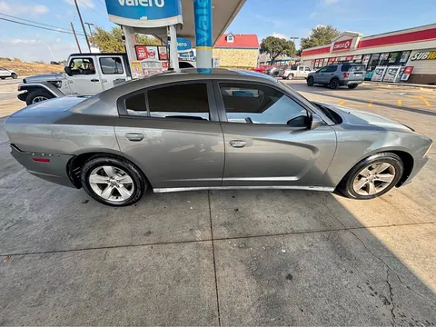 2012 Dodge Charger SXT Sedan 4D