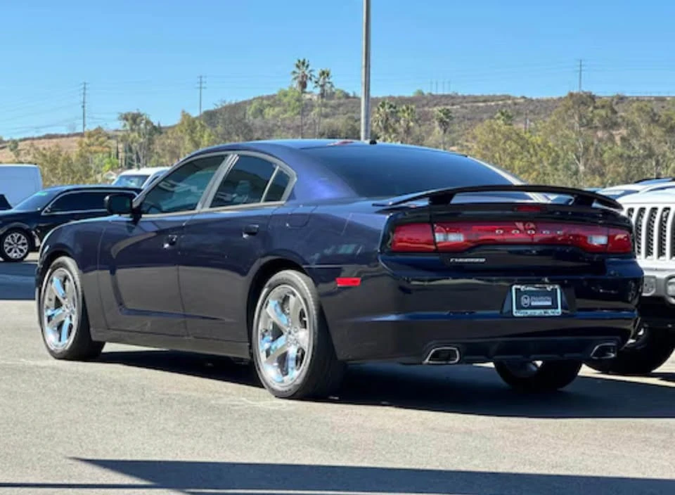 2012 Dodge Charger 7th Gen - Image 2 of 9