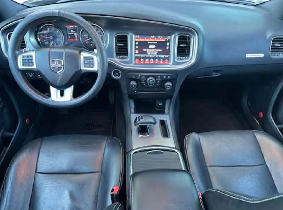 2012 Dodge Charger 7th Gen - Image 6 of 9