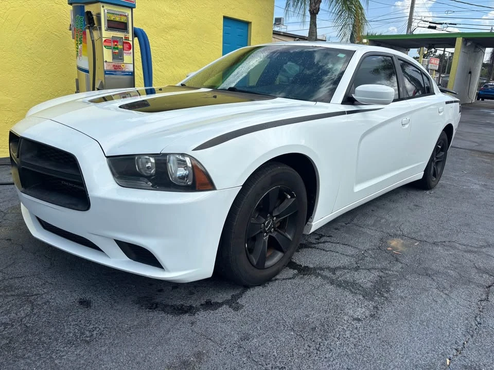 2012 Dodge Charger 7th Gen - Image 3 of 8
