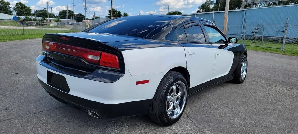 2012 Dodge Charger 7th Gen - Image 8 of 13