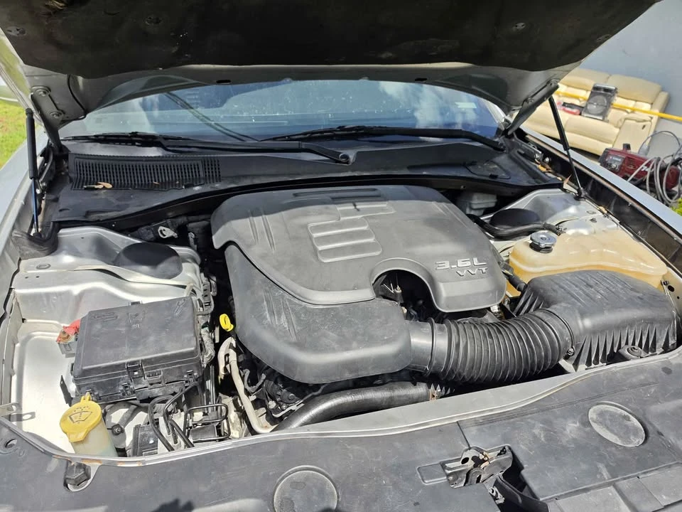 2012 Dodge Charger 7th Gen - Image 8 of 10